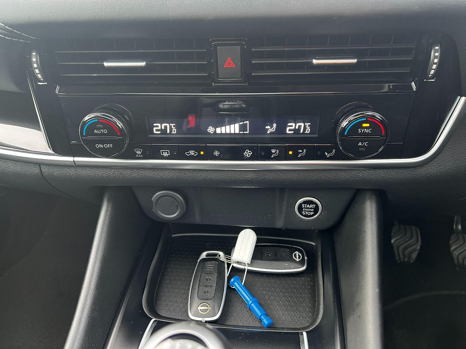 Used Nissan Qashqai for sale - 76728793: Photo 32