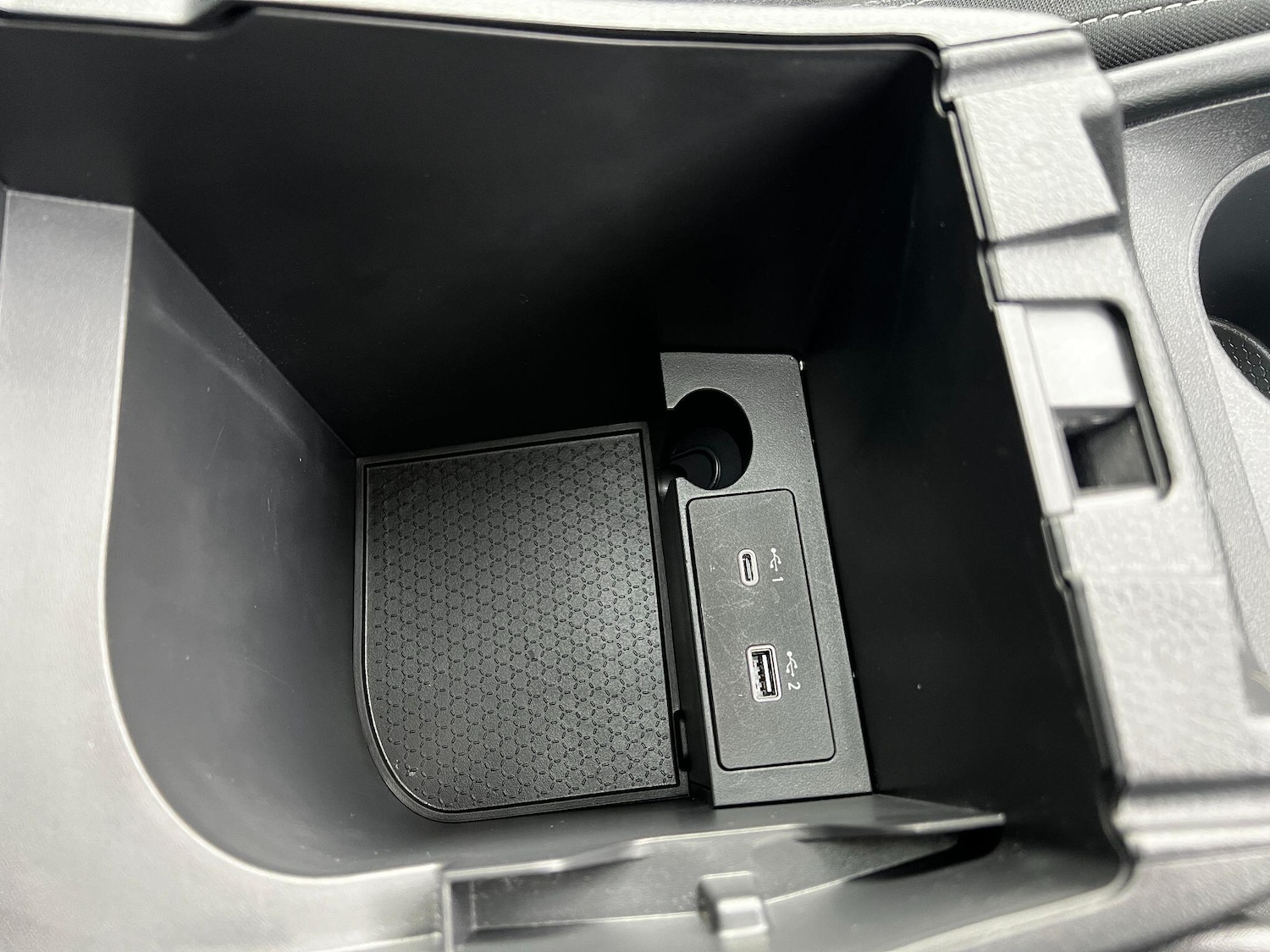 Used Nissan Qashqai for sale - 76728793: Photo 42