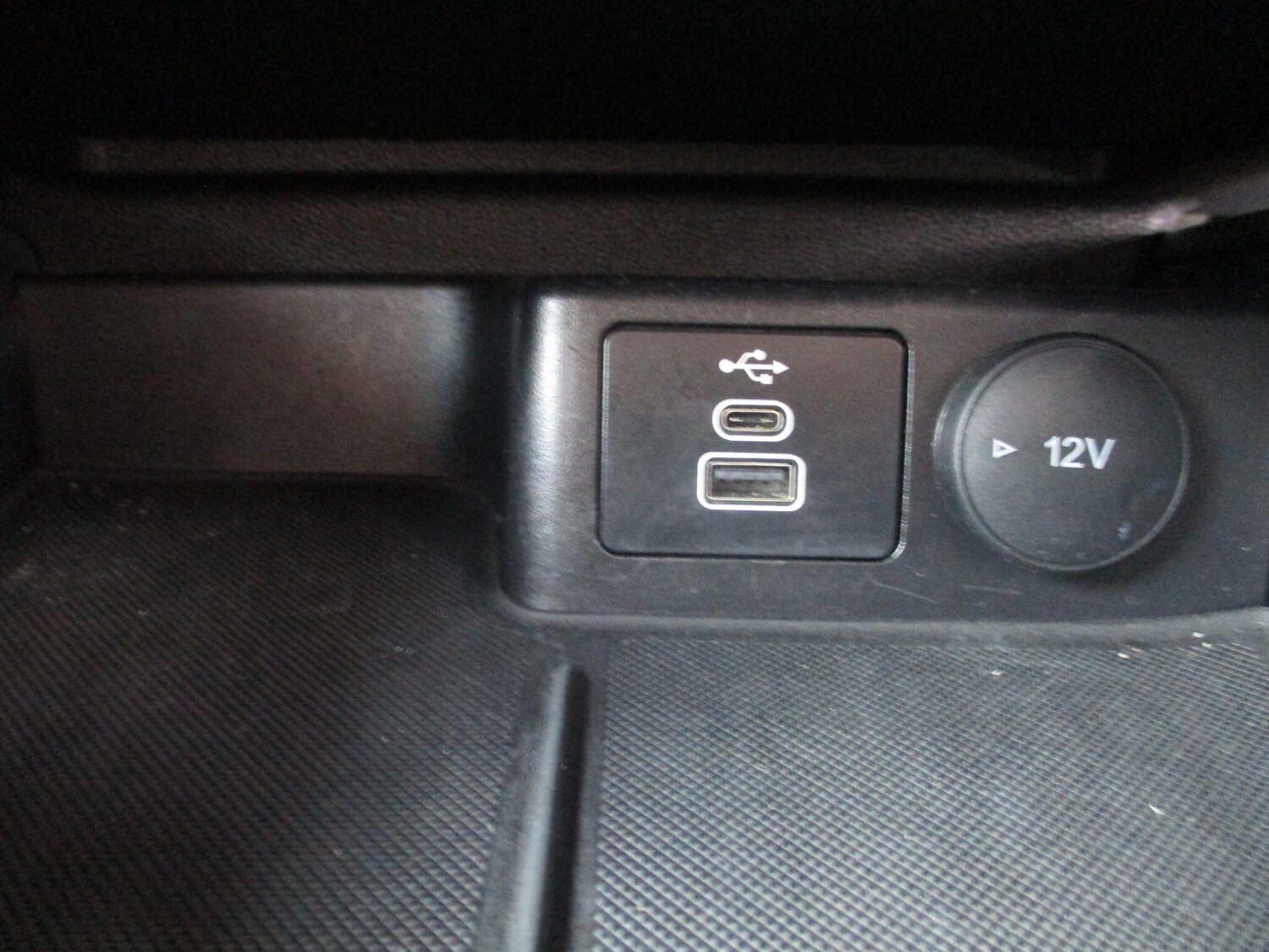 Used Ford Focus 2023 for sale - 76020716: Photo 16