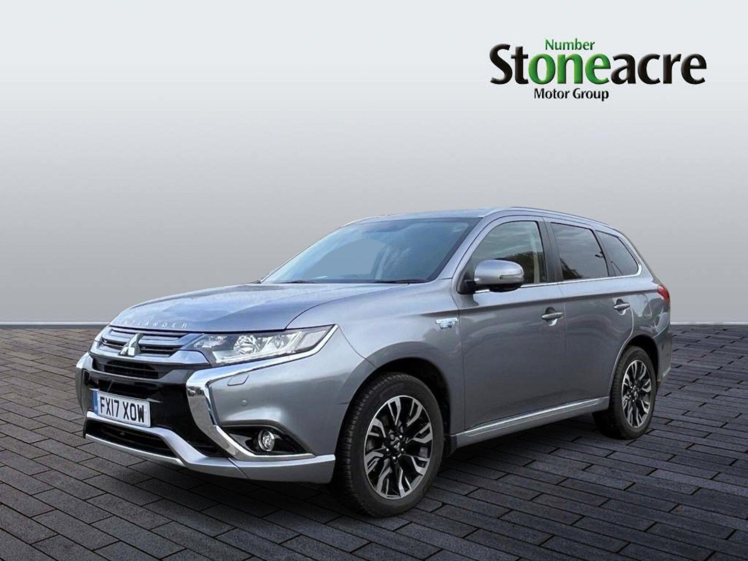 Used Mitsubishi Outlander 2017 for sale - 76512054: Photo 3