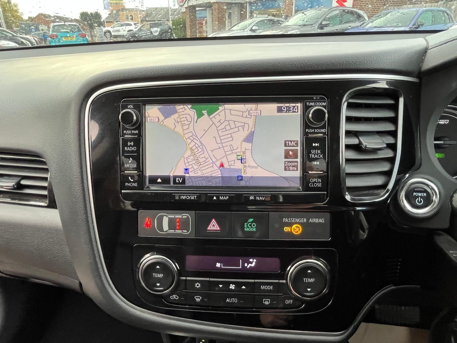 Used Mitsubishi Outlander 2017 for sale - 76512054: Photo 31