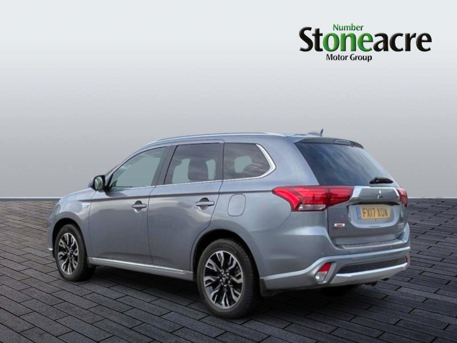 Used Mitsubishi Outlander 2017 for sale - 76512054: Photo 4