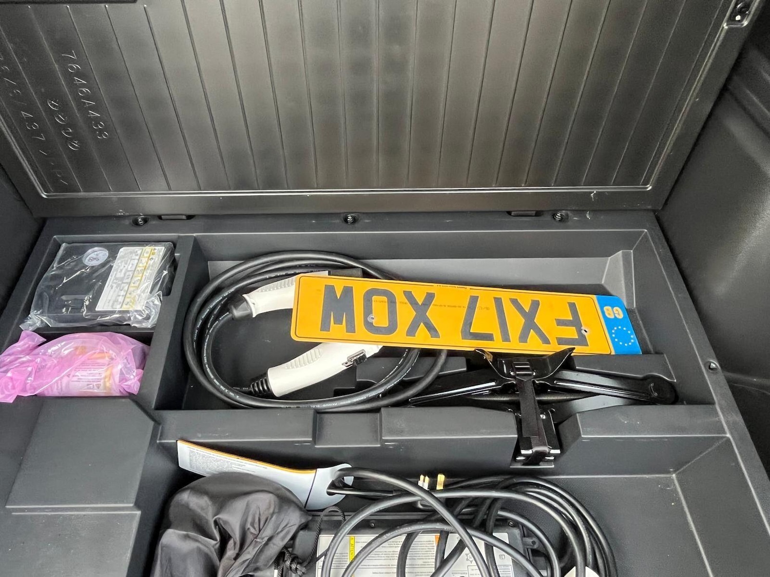 Used Mitsubishi Outlander 2017 for sale - 76512054: Photo 45