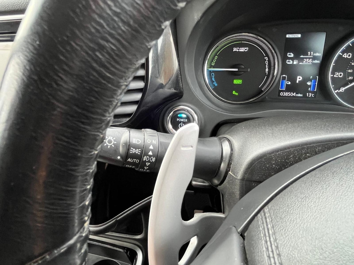 Used Mitsubishi Outlander 2017 for sale - 76512054: Photo 48