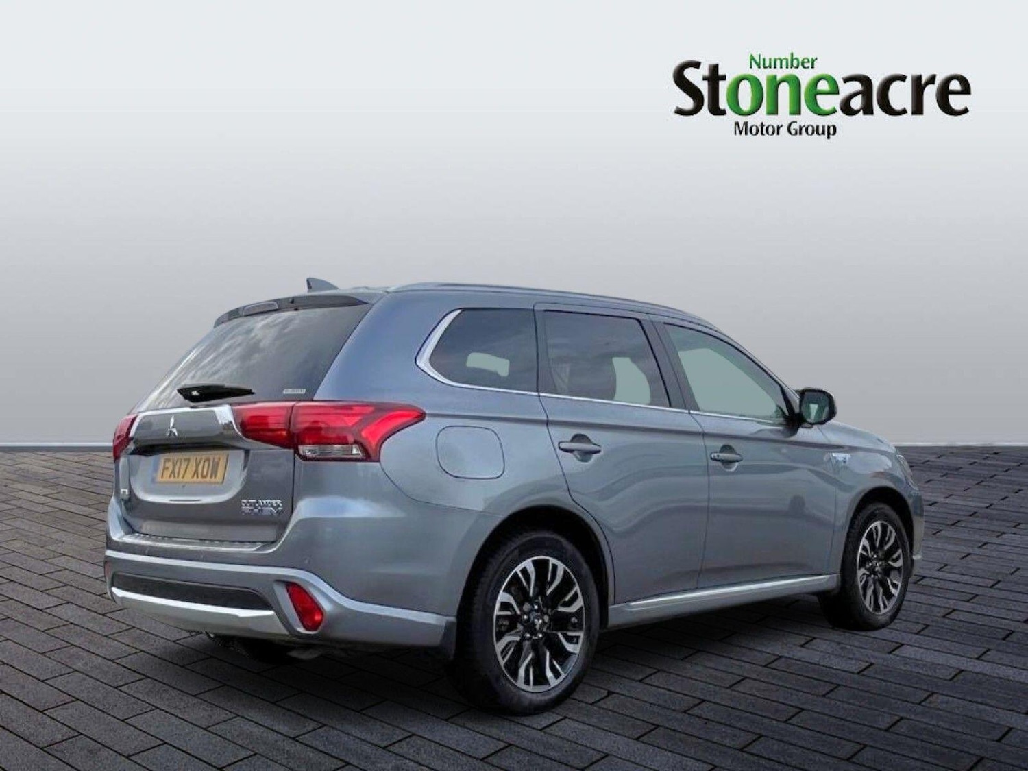 Used Mitsubishi Outlander 2017 for sale - 76512054: Photo 9