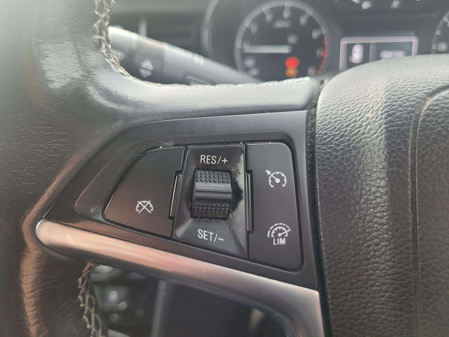 Used Vauxhall Mokka X for sale - 77332038: Photo 8