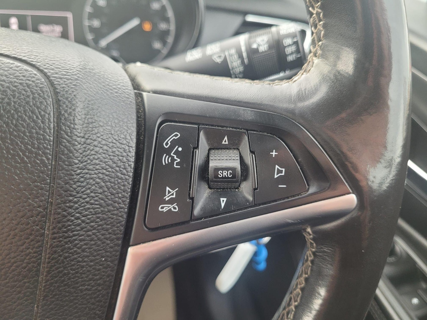 Used Vauxhall Mokka X for sale - 77332038: Photo 9