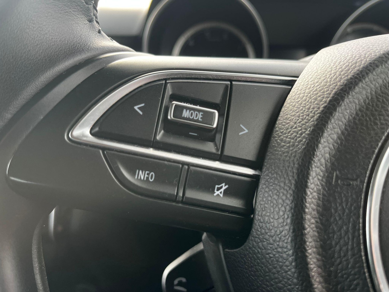 Used Suzuki Swift 2024 for sale - 77710033: Photo 23