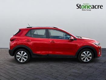 Used Kia Stonic 2023 for sale - 79613309: Photo
