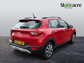 Used Kia Stonic 2023 for sale - 79613309: Photo