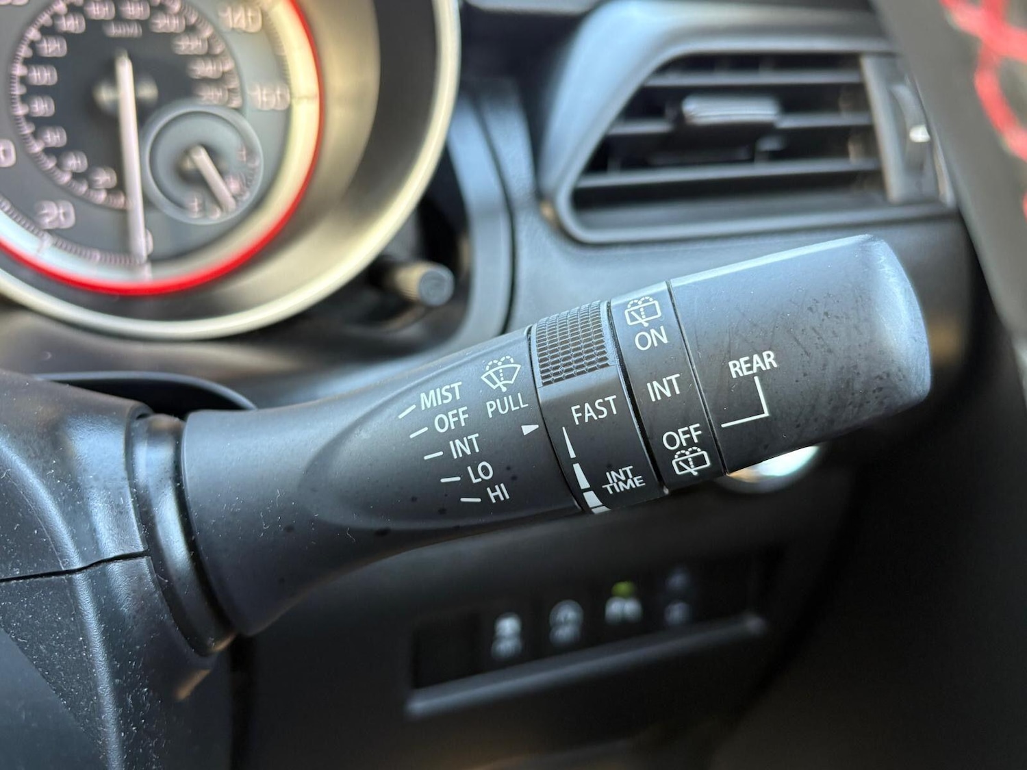 Used Suzuki Swift 2023 for sale - 77769034: Photo 15