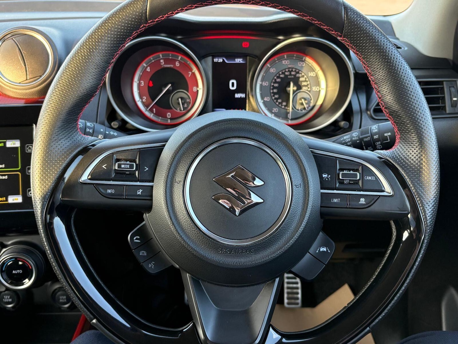 Used Suzuki Swift 2023 for sale - 77769034: Photo 36