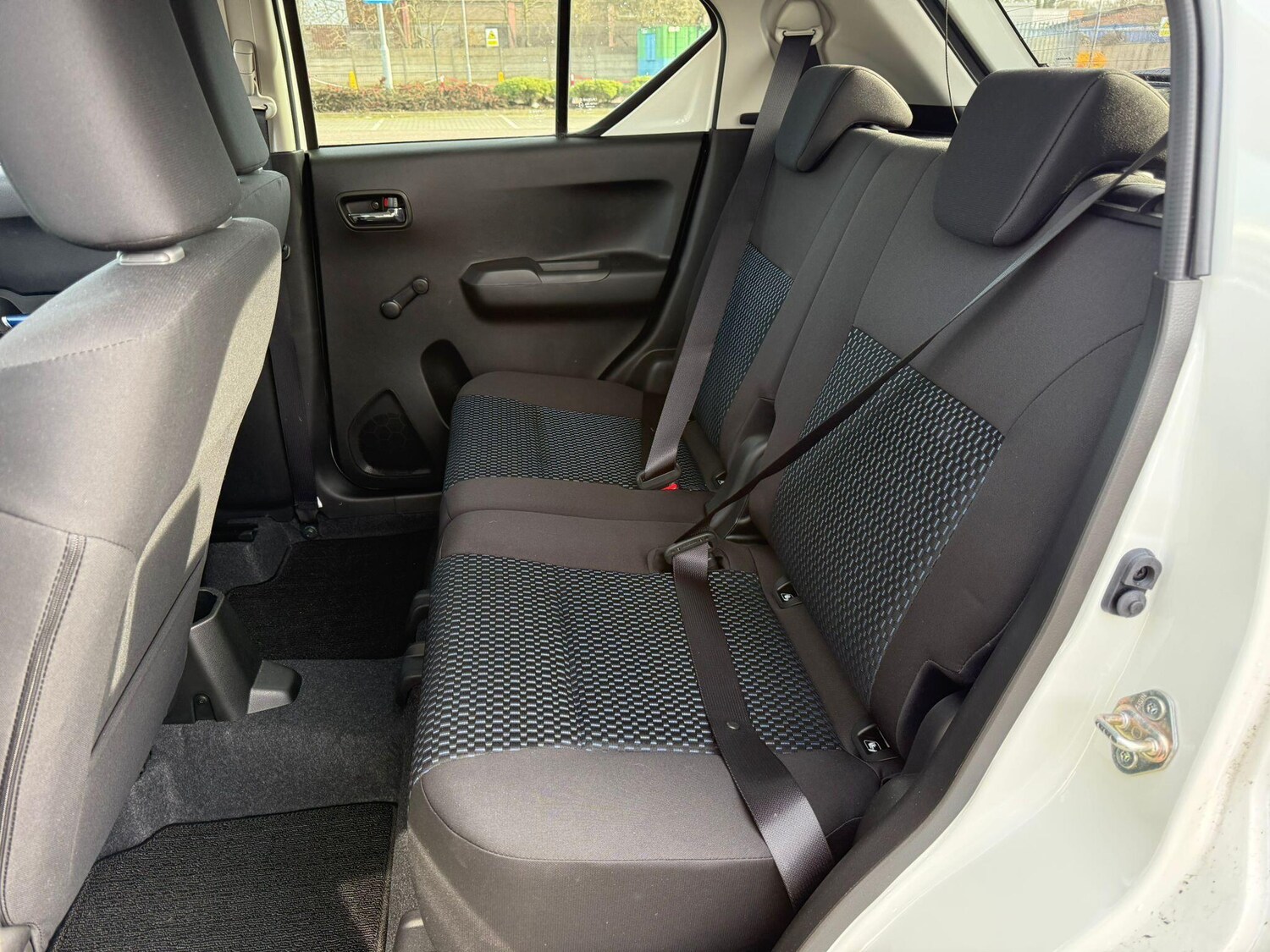 Used Suzuki Ignis 2023 for sale - 77586382: Photo 14