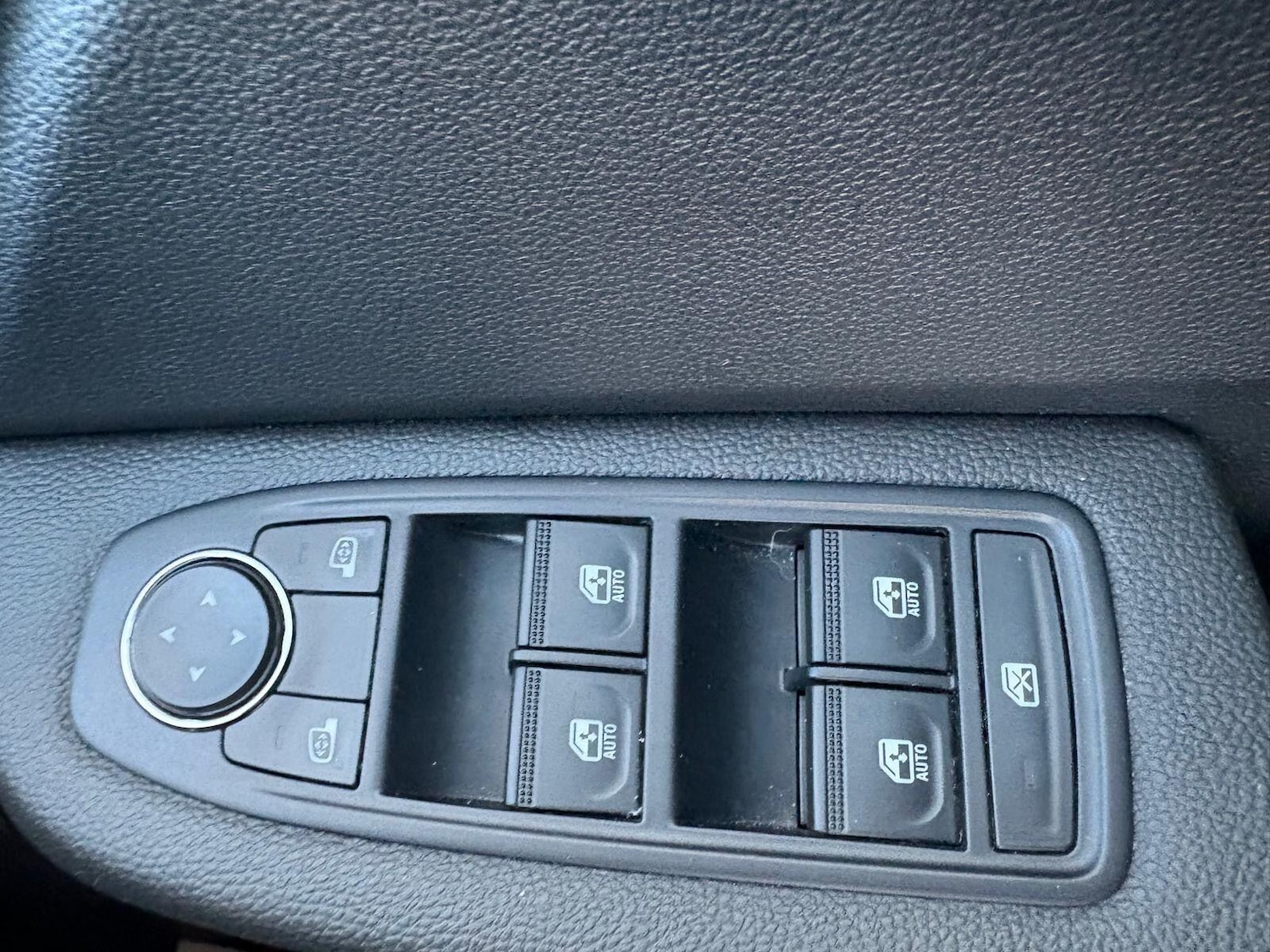 Used Renault Clio 2023 for sale - 77266913: Photo 17