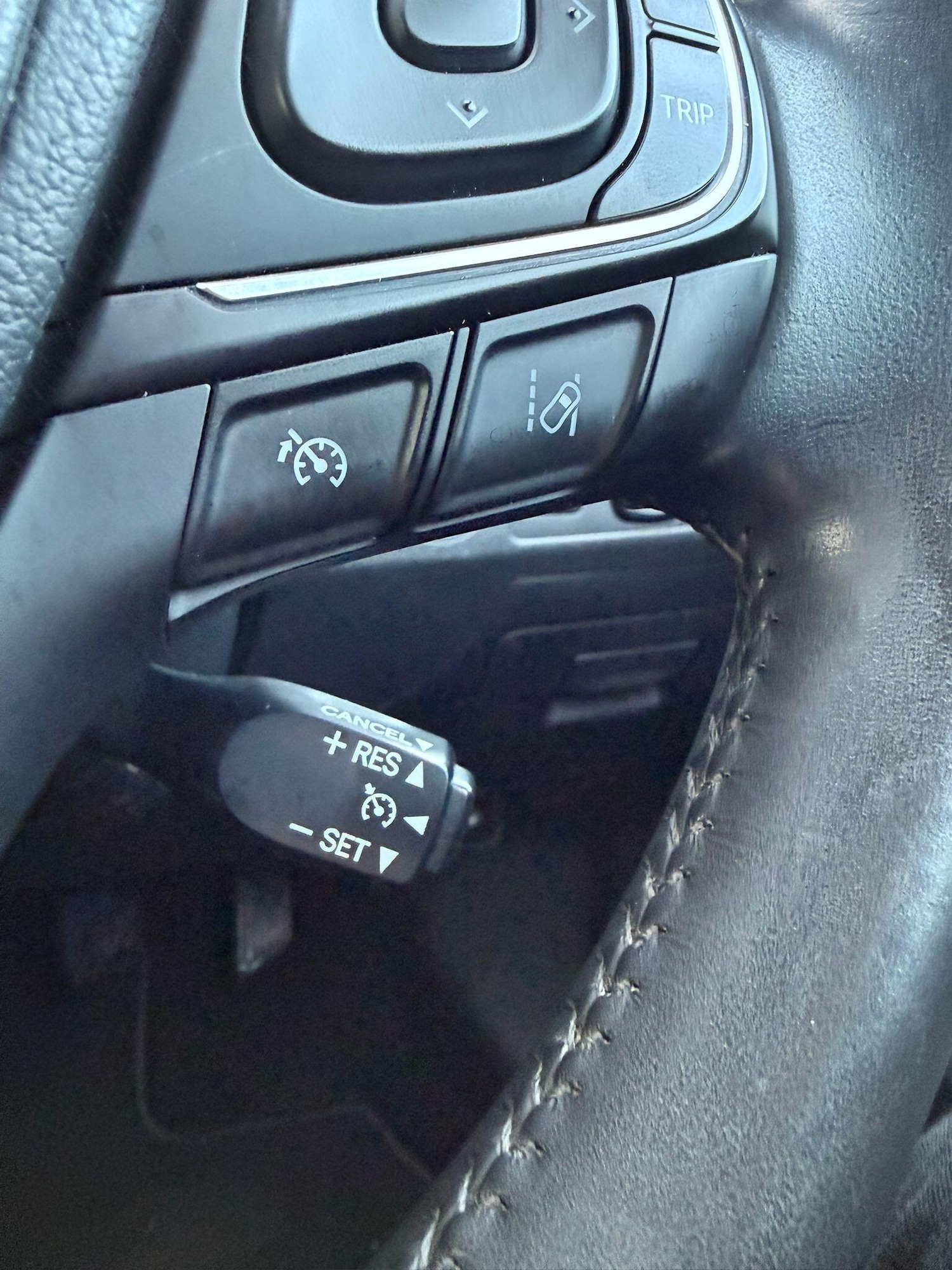 Used Toyota Avensis 2017 for sale - 76485542: Photo 15