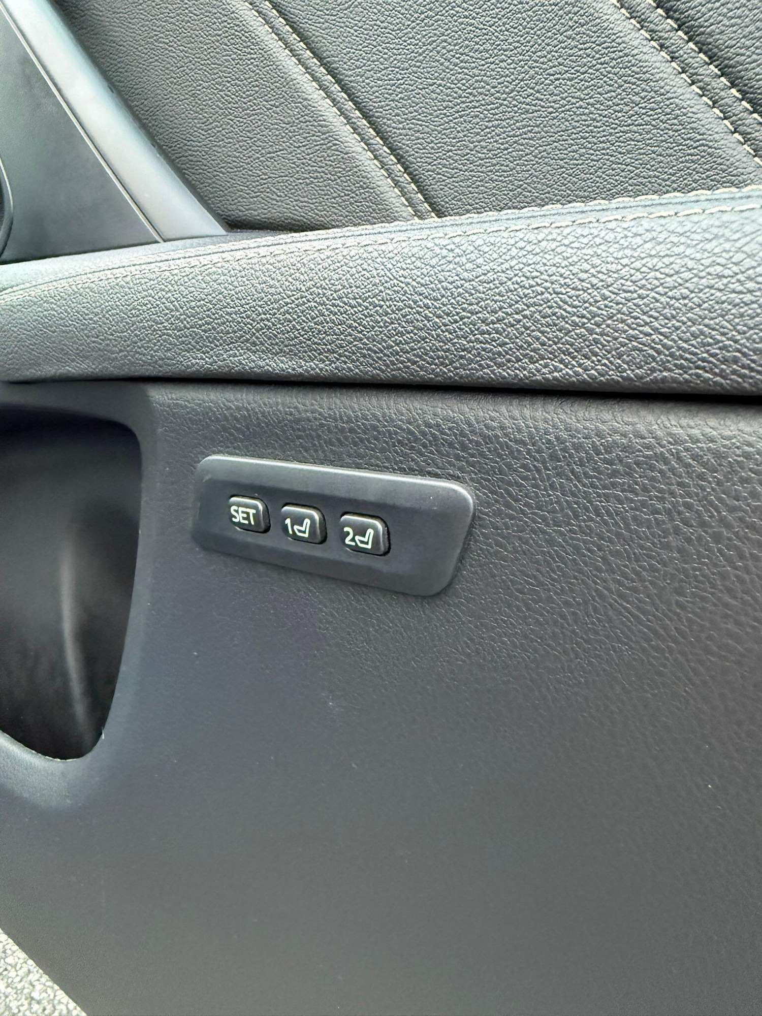 Used Toyota Avensis 2017 for sale - 76485542: Photo 21