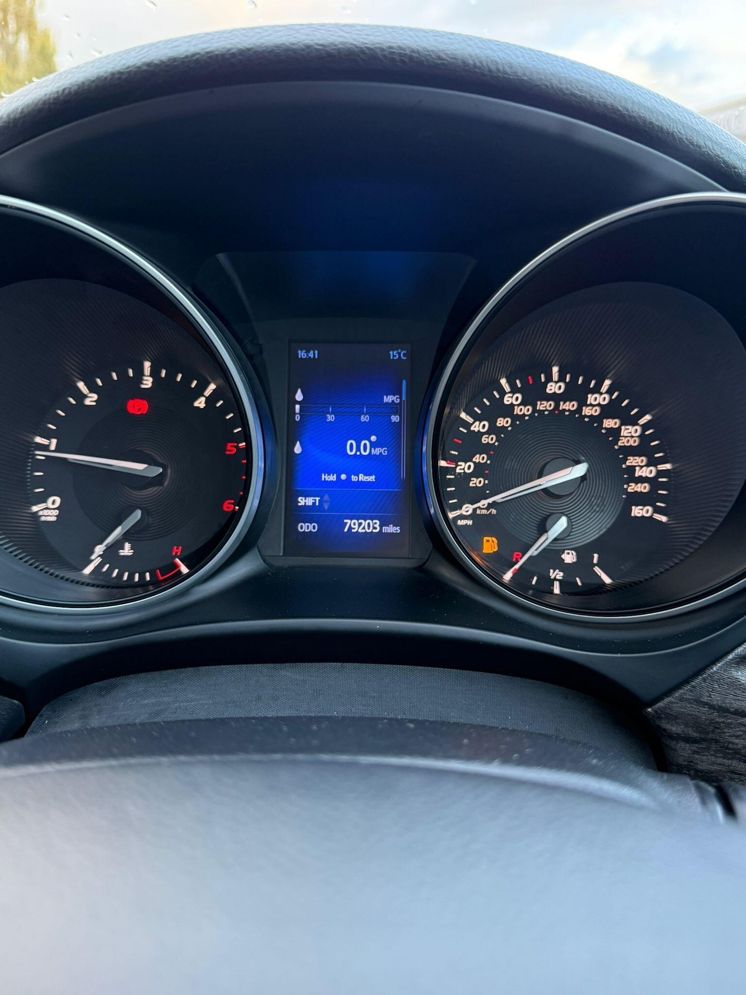 Used Toyota Avensis 2017 for sale - 76485542: Photo 31