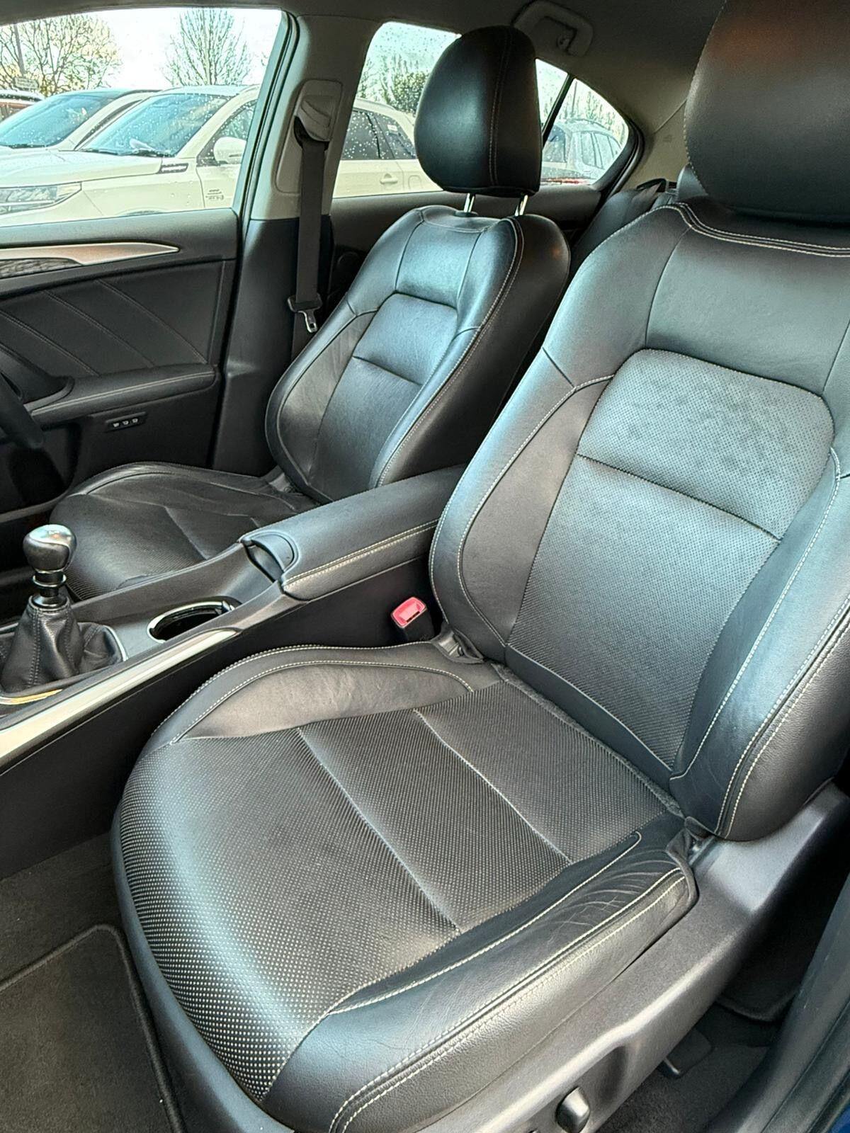 Used Toyota Avensis 2017 for sale - 76485542: Photo 34