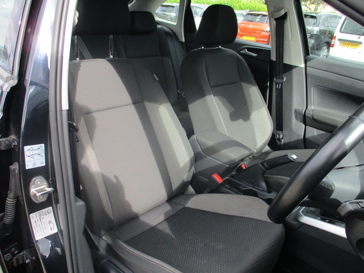 Used Volkswagen Taigo 2022 for sale - 76399027: Photo 14