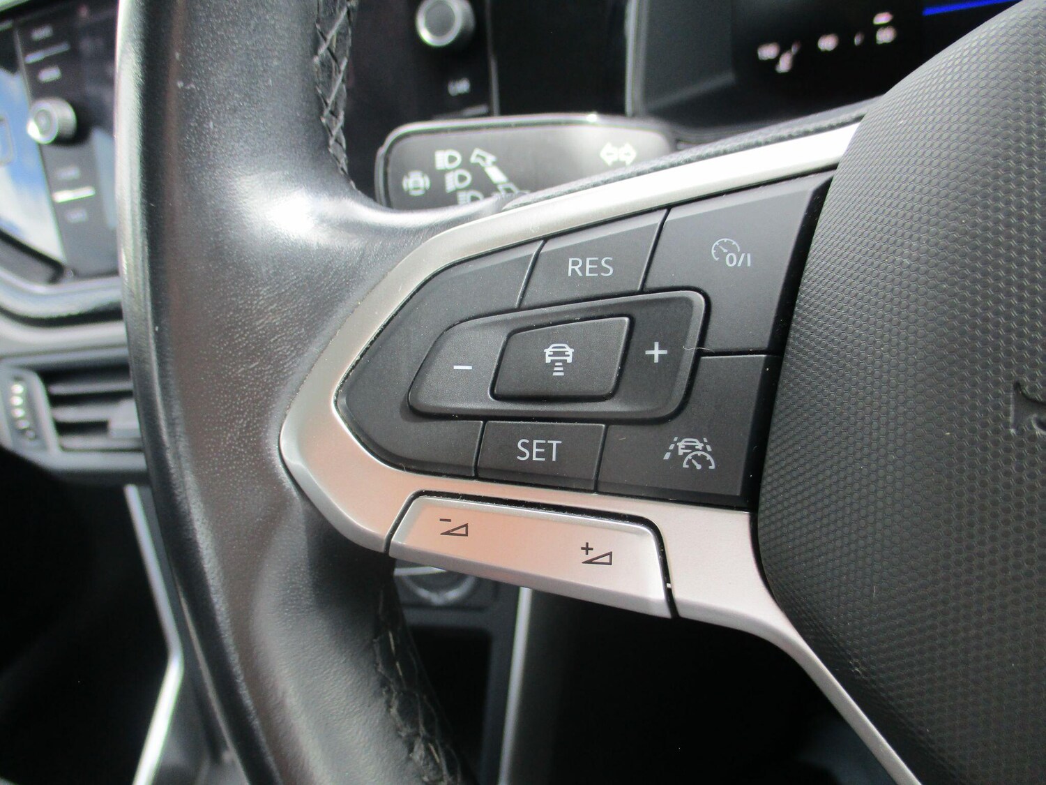 Used Volkswagen Taigo 2022 for sale - 76399027: Photo 32