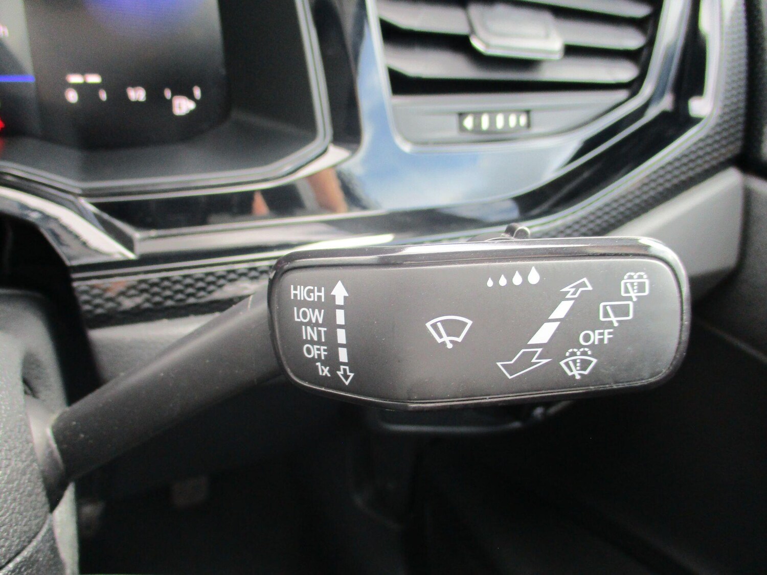 Used Volkswagen Taigo 2022 for sale - 76399027: Photo 33