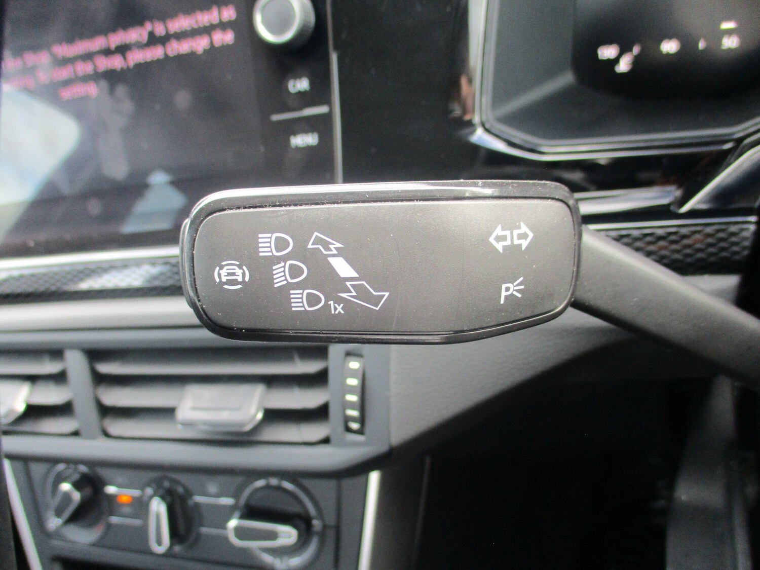 Used Volkswagen Taigo 2022 for sale - 76399027: Photo 34