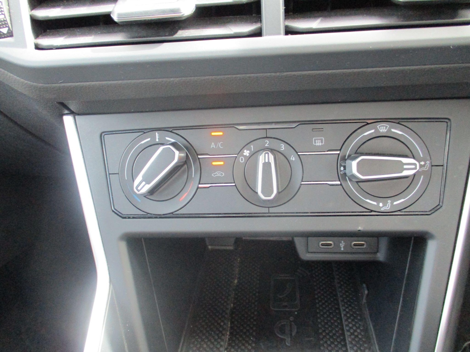 Used Volkswagen Taigo 2022 for sale - 76399027: Photo 36