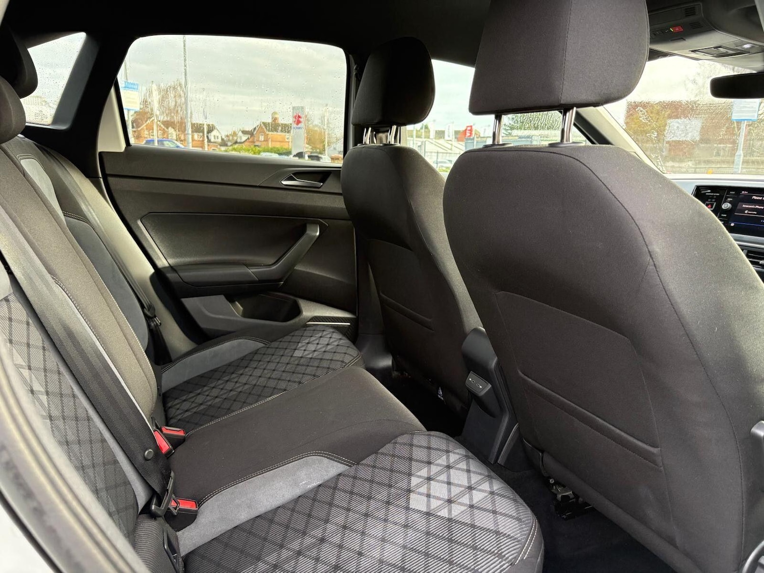 Used Volkswagen Taigo 2024 for sale - 77658388: Photo 14