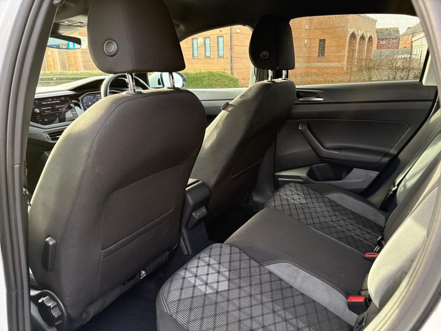 Used Volkswagen Taigo 2024 for sale - 77658388: Photo 15