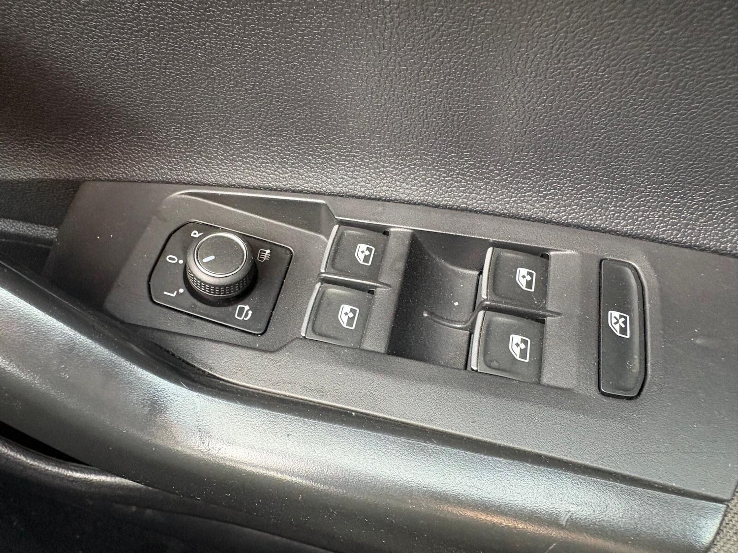 Used Volkswagen Taigo 2024 for sale - 77658388: Photo 17