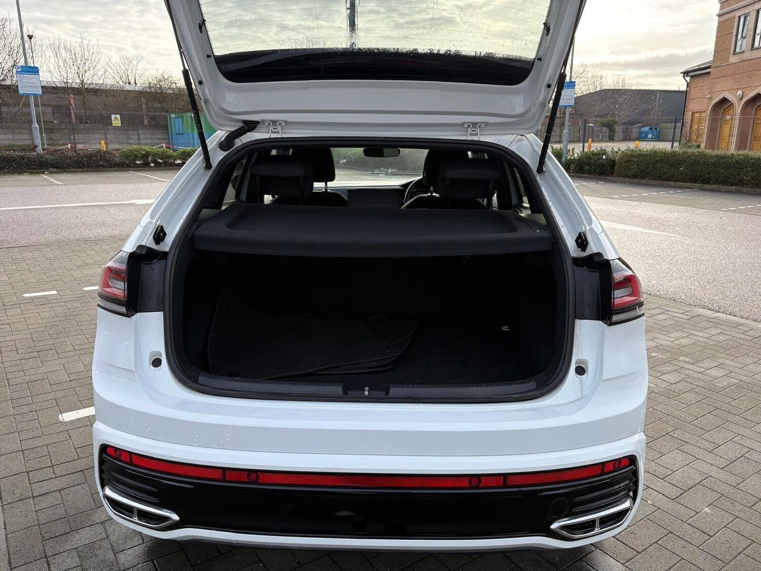 Used Volkswagen Taigo 2024 for sale - 77658388: Photo 45