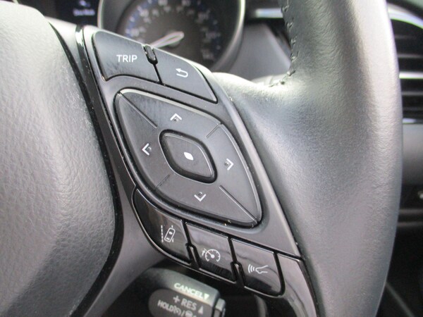 Used Toyota C-HR 2022 for sale - 75624088: Photo 21