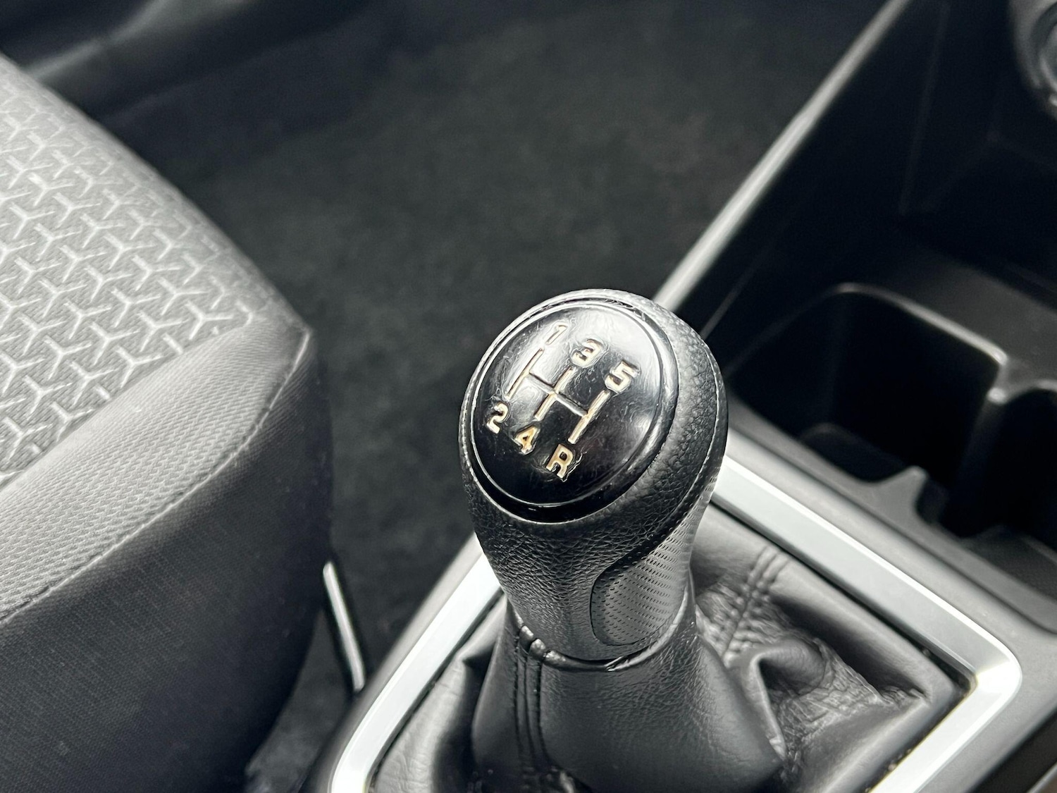 Used Suzuki Swift 2020 for sale - 77016090: Photo 10