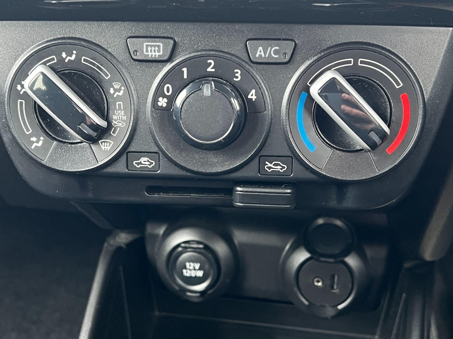 Used Suzuki Swift 2020 for sale - 77016090: Photo 19