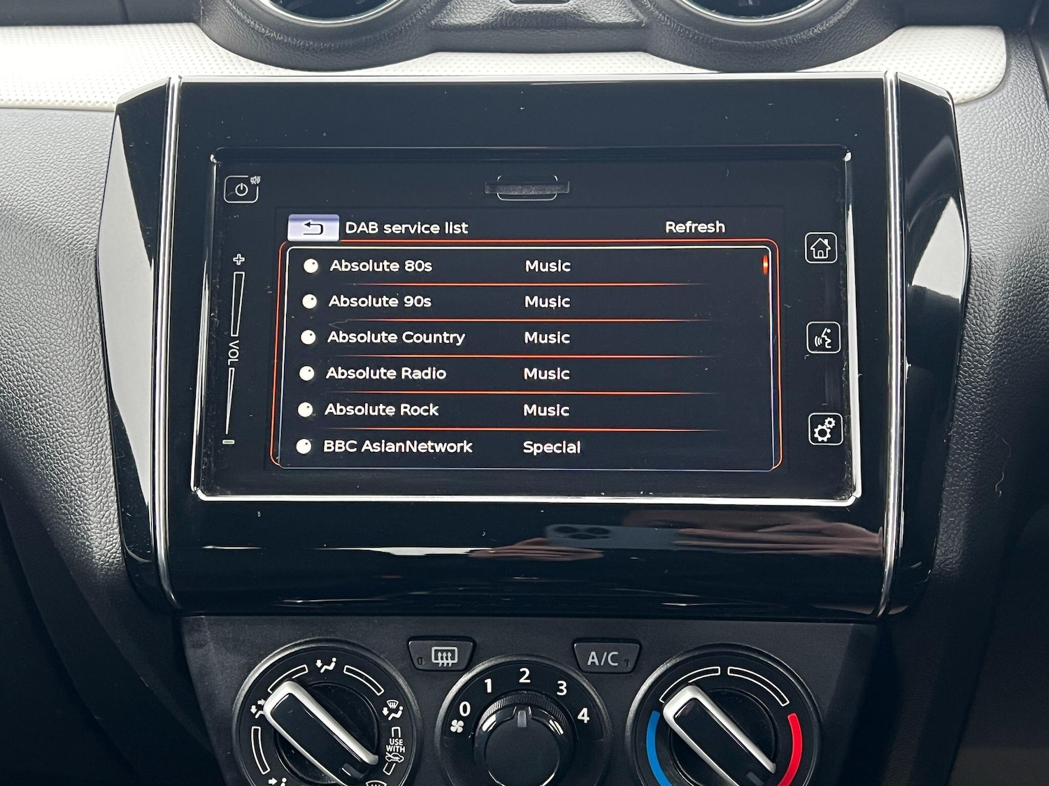 Used Suzuki Swift 2020 for sale - 77016090: Photo 24