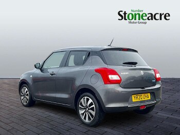 Used Suzuki Swift 2020 for sale - 77016090: Photo