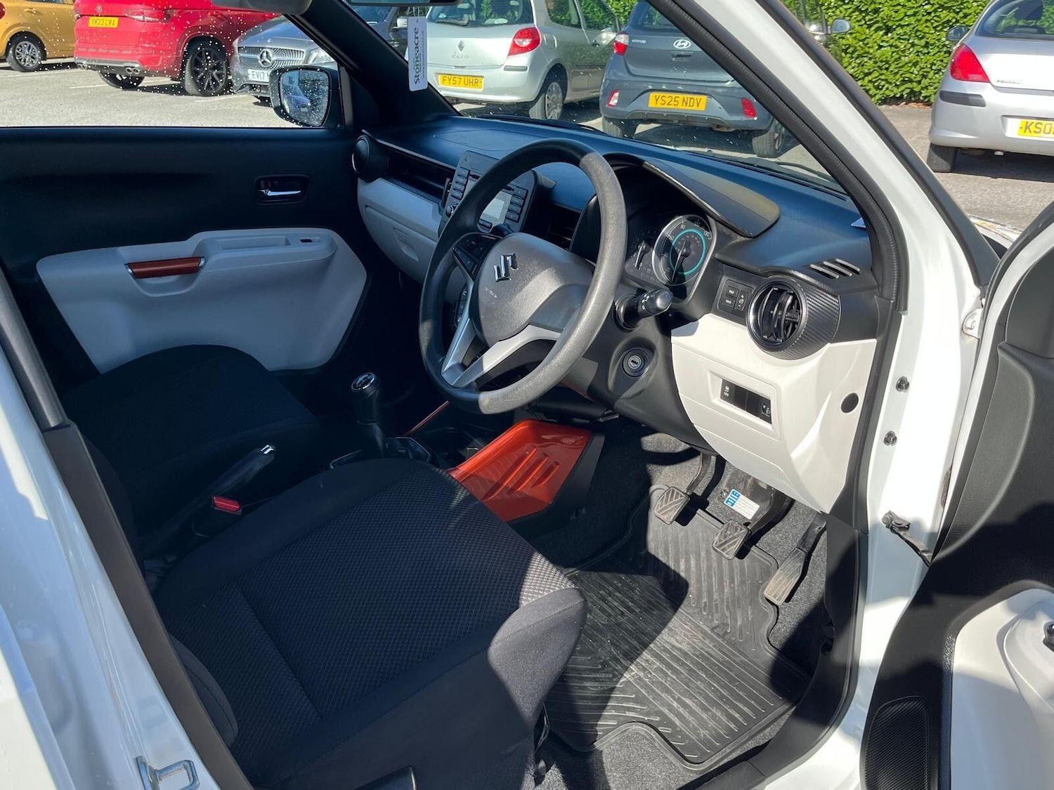 Used Suzuki Ignis 2018 for sale - 76284325: Photo 11