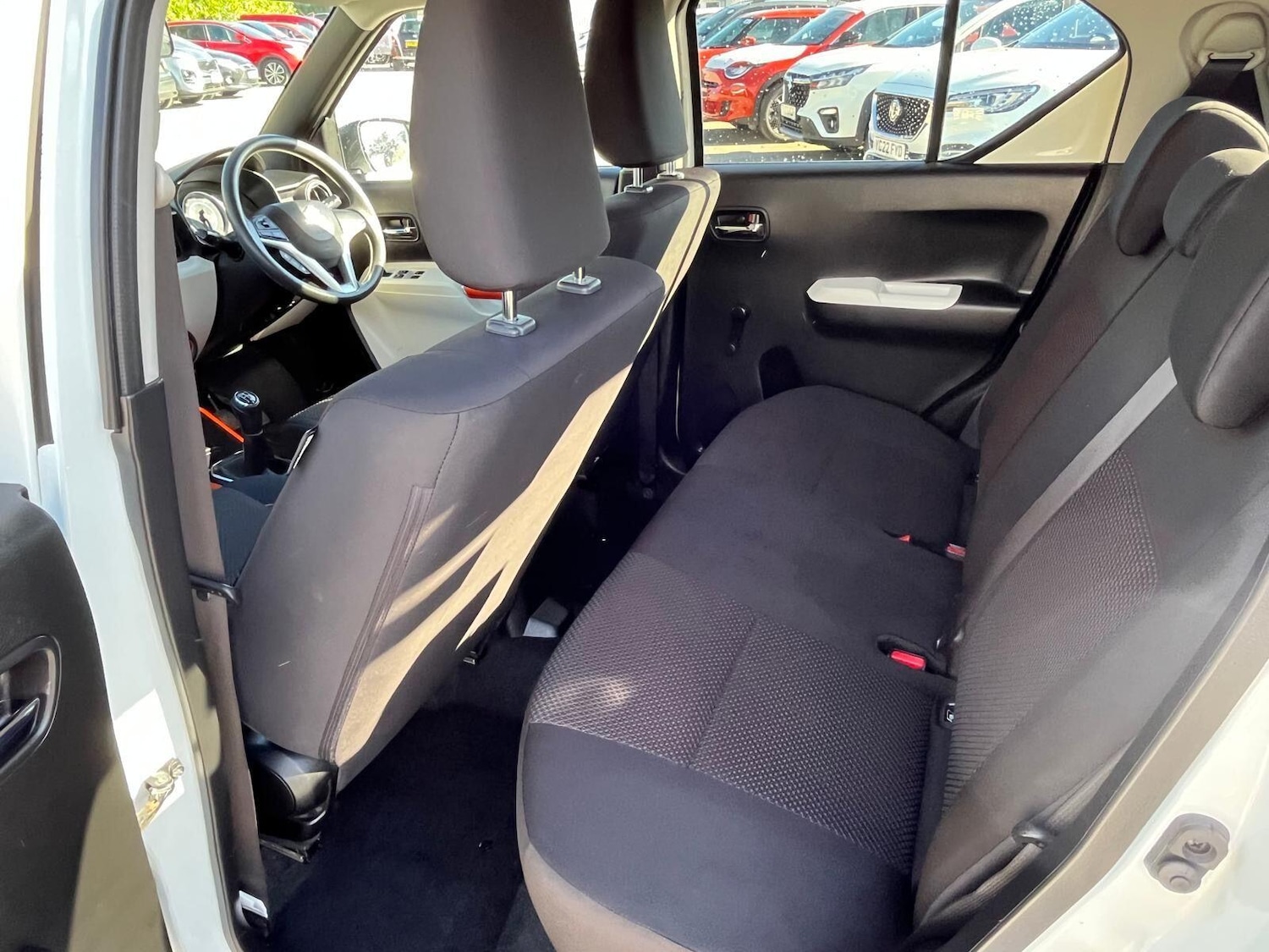 Used Suzuki Ignis 2018 for sale - 76284325: Photo 12