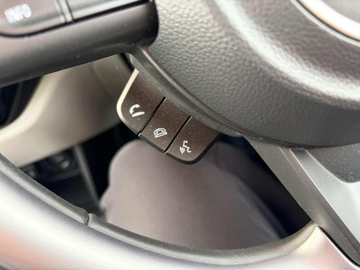 Used Suzuki Swift 2024 for sale - 77852822: Photo 16