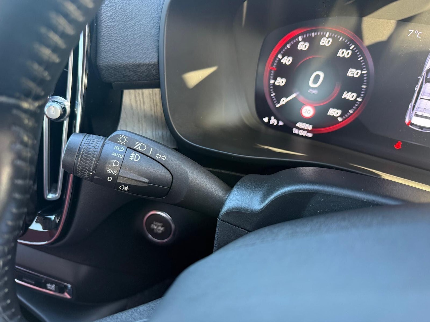 Used Volvo XC40 2019 for sale - 76780773: Photo 20