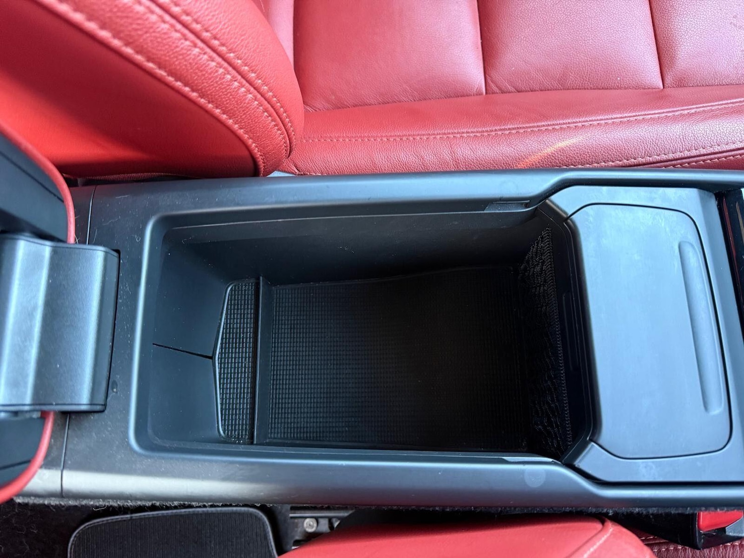 Used Volvo XC40 2019 for sale - 76780773: Photo 37