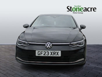 Used Volkswagen Golf 2023 for sale - 75789836: Photo