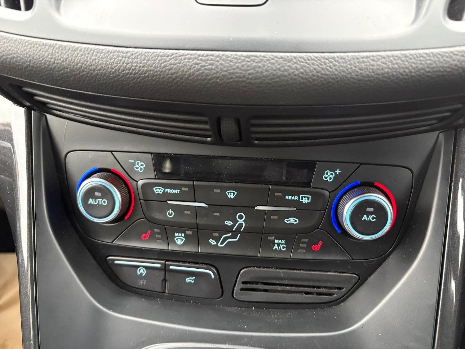 Used Ford Kuga 2018 for sale - 77411409: Photo 22