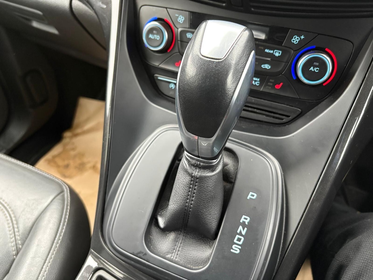 Used Ford Kuga 2018 for sale - 77411409: Photo 9