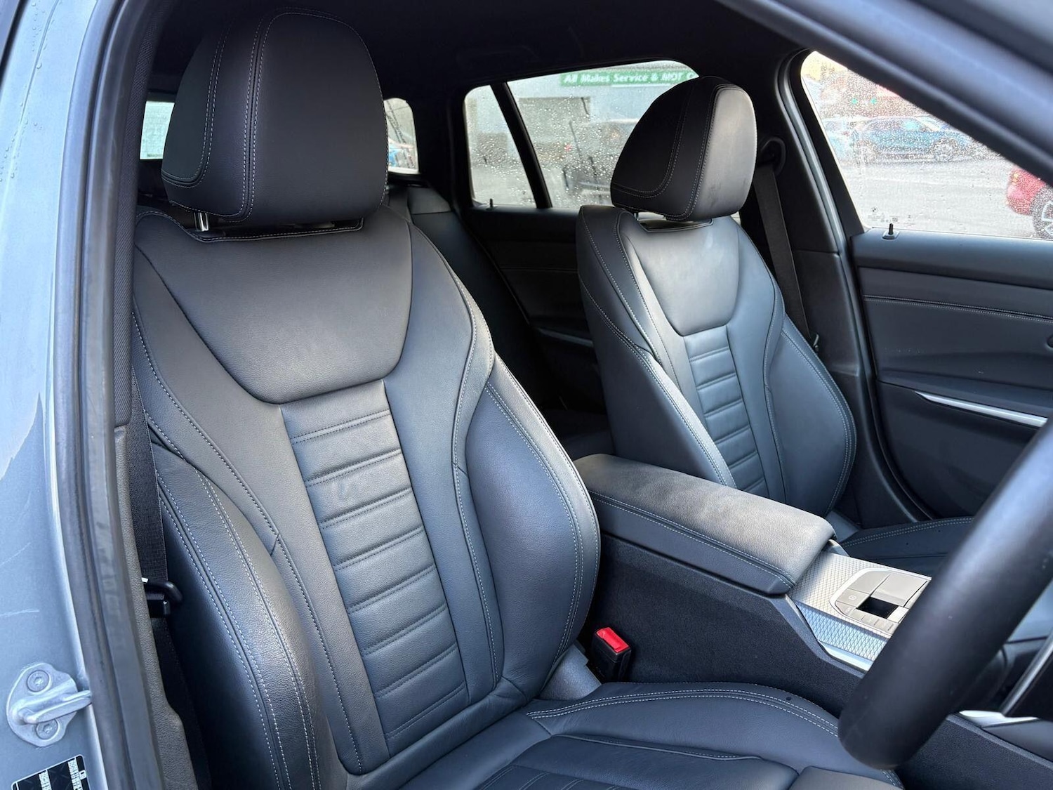 Used BMW 3 Series 2024 for sale - 77305202: Photo 11