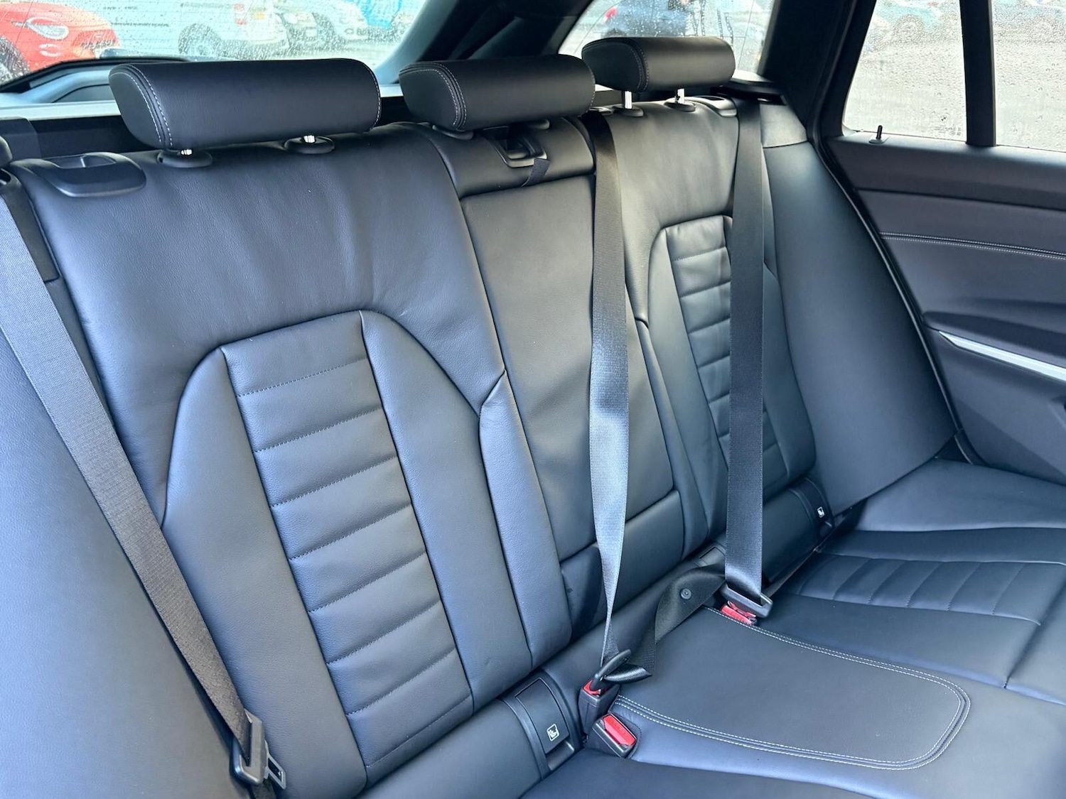 Used BMW 3 Series 2024 for sale - 77305202: Photo 12