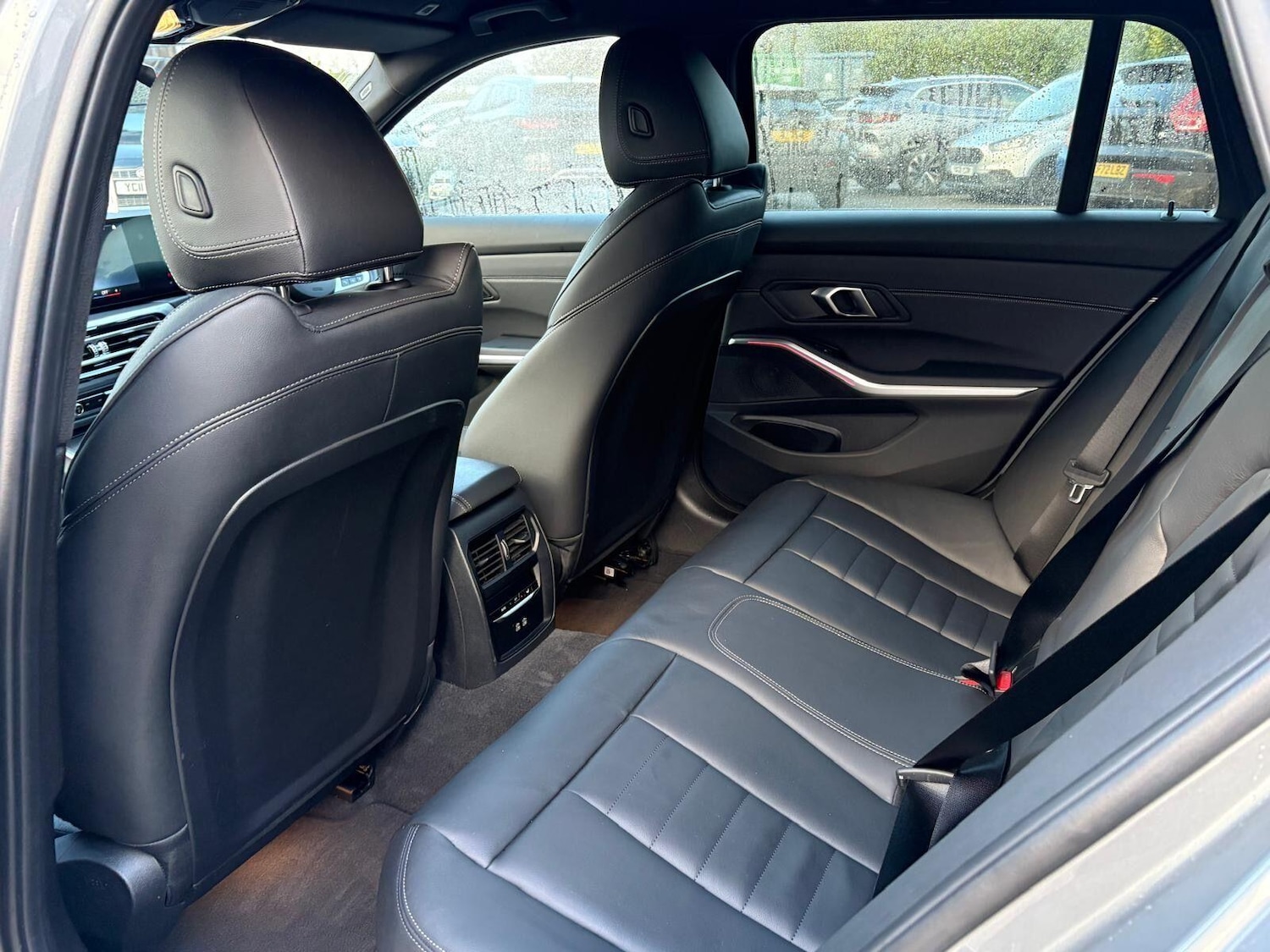 Used BMW 3 Series 2024 for sale - 77305202: Photo 15