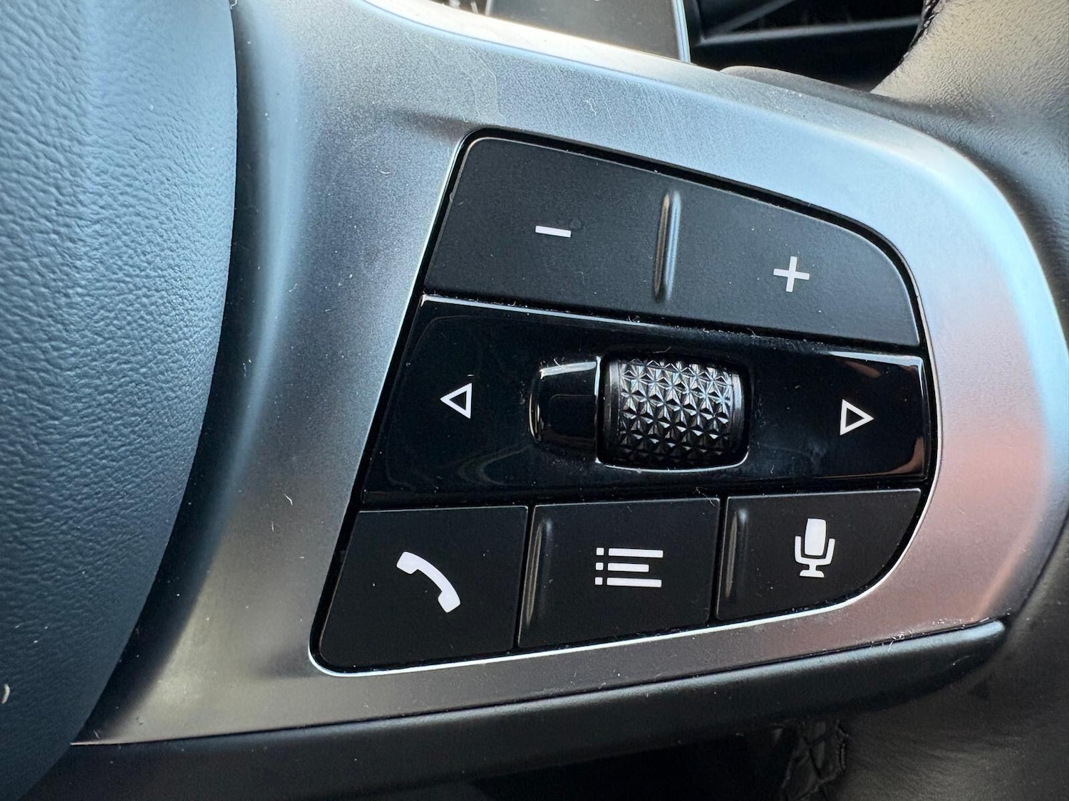 Used BMW 3 Series 2024 for sale - 77305202: Photo 16