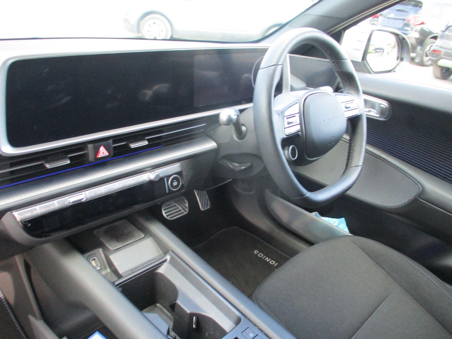 Used Hyundai IONIQ 6 2024 for sale - 76990103: Photo 10