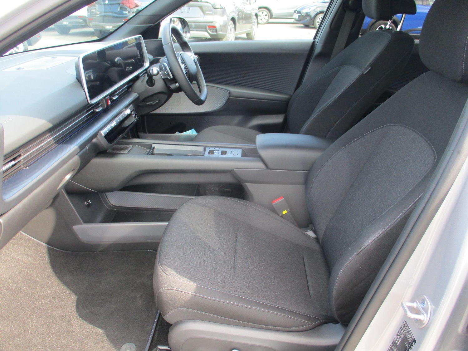 Used Hyundai IONIQ 6 2024 for sale - 76990103: Photo 11